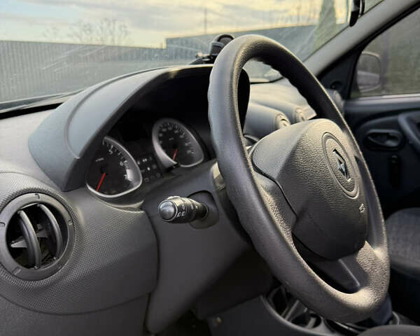 Синий Рено Дастер, объемом двигателя 1.6 л и пробегом 158 тыс. км за 7500 $, фото 16 на Automoto.ua