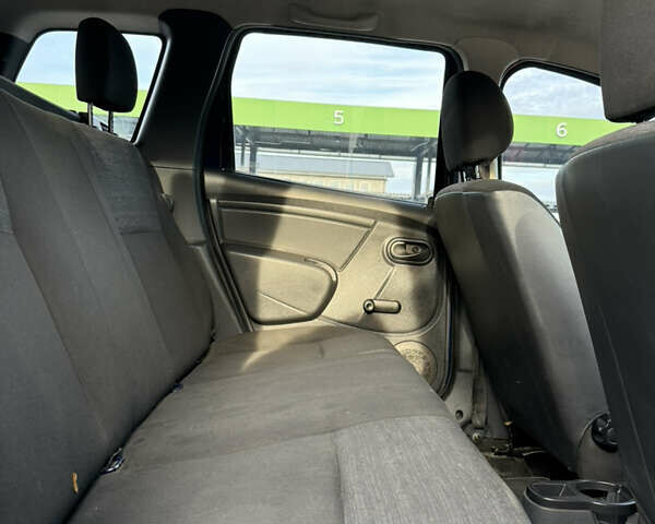 Синий Рено Дастер, объемом двигателя 1.6 л и пробегом 158 тыс. км за 7500 $, фото 25 на Automoto.ua