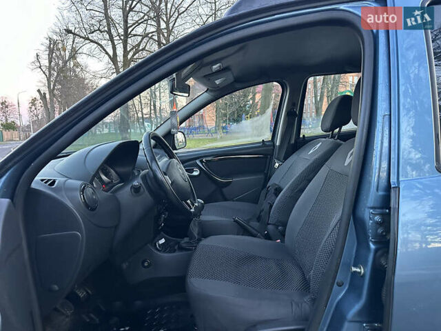 Синий Рено Дастер, объемом двигателя 1.5 л и пробегом 190 тыс. км за 9700 $, фото 22 на Automoto.ua