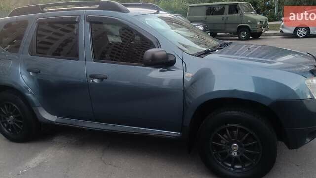 Синій Рено Дастер, об'ємом двигуна 1.6 л та пробігом 107 тис. км за 8400 $, фото 10 на Automoto.ua