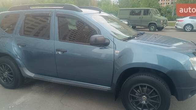 Синій Рено Дастер, об'ємом двигуна 1.6 л та пробігом 107 тис. км за 8400 $, фото 9 на Automoto.ua