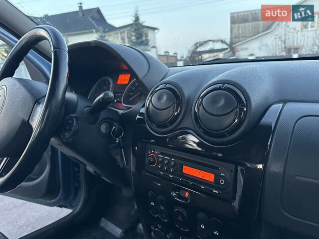 Синий Рено Дастер, объемом двигателя 1.5 л и пробегом 190 тыс. км за 9700 $, фото 33 на Automoto.ua