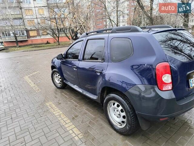 Синий Рено Дастер, объемом двигателя 1.6 л и пробегом 190 тыс. км за 8300 $, фото 4 на Automoto.ua