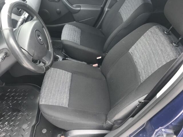 Синий Рено Дастер, объемом двигателя 1.6 л и пробегом 212 тыс. км за 9300 $, фото 2 на Automoto.ua