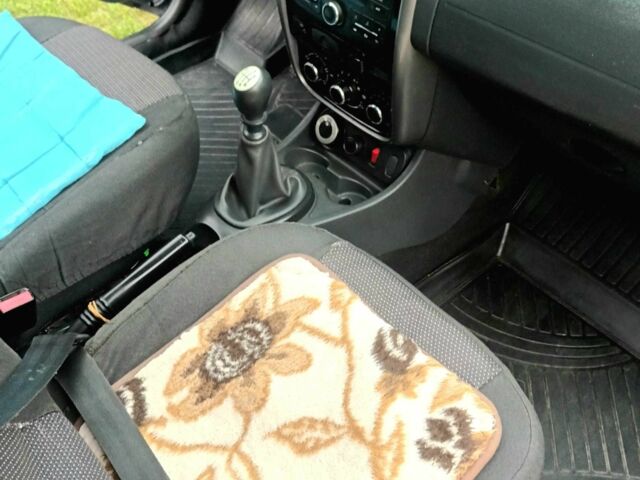 Рено Дастер 2013 в Новых Санжарах на Automoto.ua Синий Рено Дастер, объемом двигателя 1.5 л и пробегом 447 тыс. км за 7000 $, фото 9 на Automoto.ua