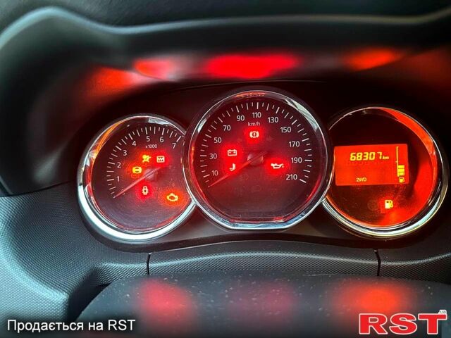 Синій Рено Дастер, об'ємом двигуна 1.5 л та пробігом 68 тис. км за 12950 $, фото 8 на Automoto.ua