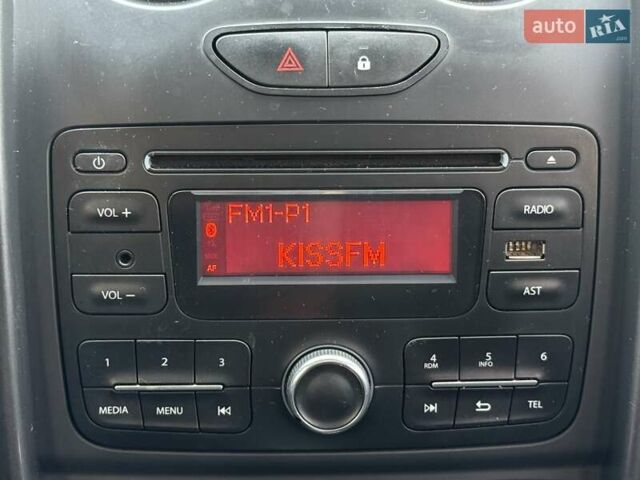 Синій Рено Дастер, об'ємом двигуна 1.46 л та пробігом 242 тис. км за 11999 $, фото 68 на Automoto.ua