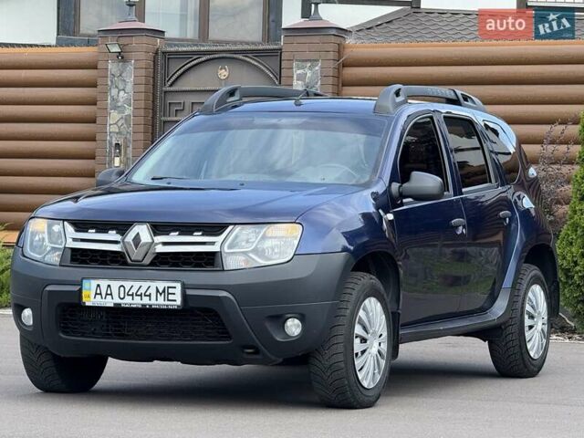 Синій Рено Дастер, об'ємом двигуна 1.46 л та пробігом 242 тис. км за 11999 $, фото 4 на Automoto.ua