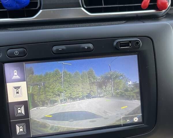 Синий Рено Дастер, объемом двигателя 1.46 л и пробегом 100 тыс. км за 17200 $, фото 6 на Automoto.ua