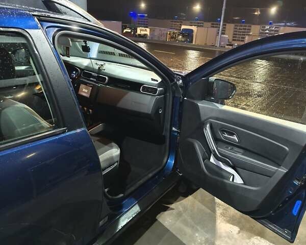 Синій Рено Дастер, об'ємом двигуна 1.46 л та пробігом 91 тис. км за 16500 $, фото 21 на Automoto.ua