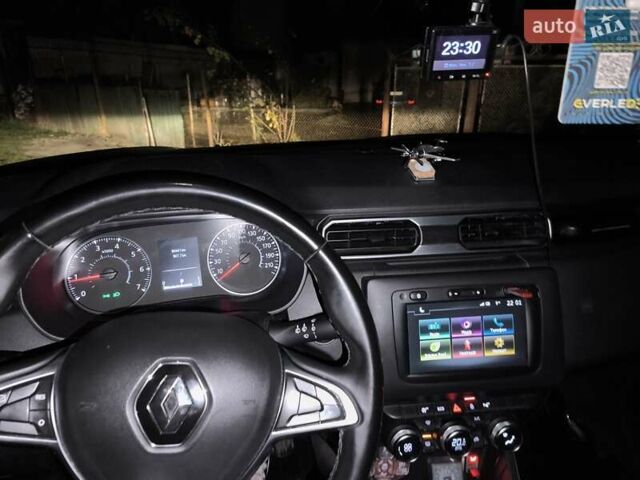 Синій Рено Дастер, об'ємом двигуна 1.46 л та пробігом 91 тис. км за 16500 $, фото 30 на Automoto.ua