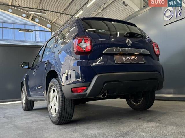 Синий Рено Дастер, объемом двигателя 1.6 л и пробегом 85 тыс. км за 14900 $, фото 6 на Automoto.ua