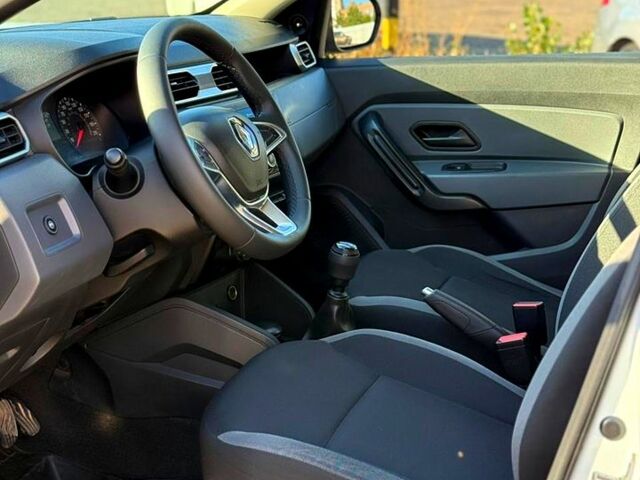 Синий Рено Дастер, объемом двигателя 0 л и пробегом 0 тыс. км за 12500 $, фото 4 на Automoto.ua