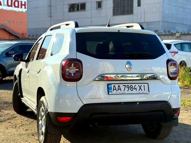 Синий Рено Дастер, объемом двигателя 0 л и пробегом 0 тыс. км за 12500 $, фото 5 на Automoto.ua