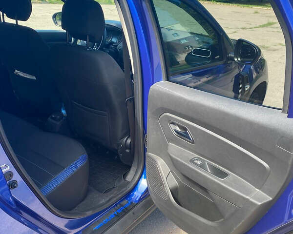 Рено Дастер 2020 в Вольногорске на Automoto.ua Синий Рено Дастер, объемом двигателя 1.5 л и пробегом 68 тыс. км за 19000 $, фото 10 на Automoto.ua