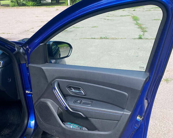 Рено Дастер 2020 в Вольногорске на Automoto.ua Синий Рено Дастер, объемом двигателя 1.5 л и пробегом 68 тыс. км за 19000 $, фото 13 на Automoto.ua