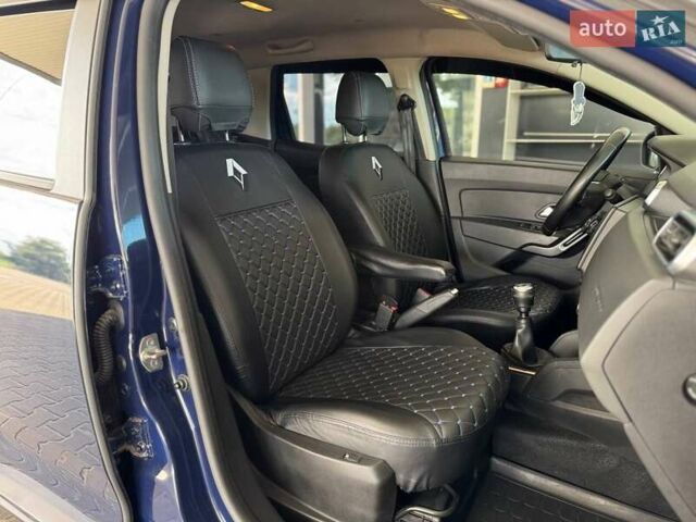 Синий Рено Дастер, объемом двигателя 1.46 л и пробегом 207 тыс. км за 12750 $, фото 17 на Automoto.ua