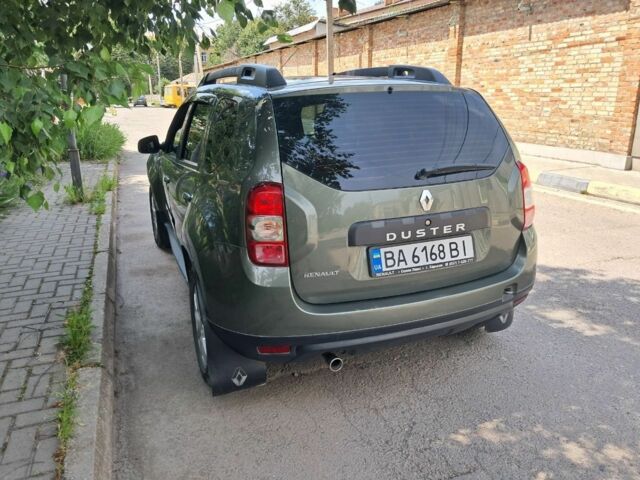 Зеленый Рено Дастер, объемом двигателя 1.6 л и пробегом 99 тыс. км за 13200 $, фото 3 на Automoto.ua