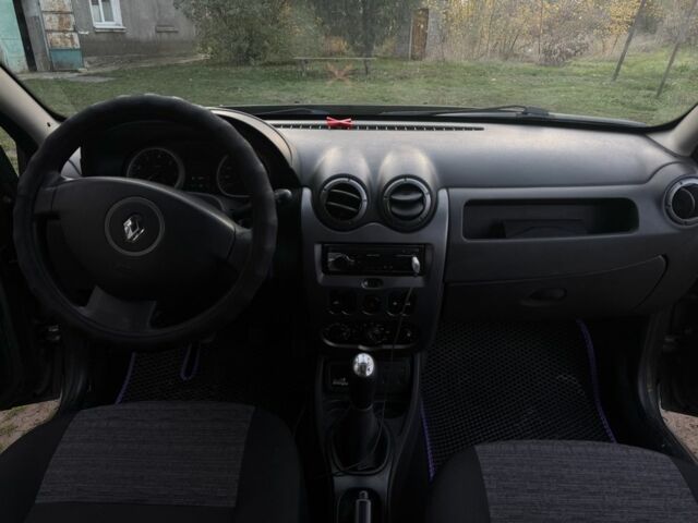 Зелений Рено Дастер, об'ємом двигуна 1.5 л та пробігом 214 тис. км за 9000 $, фото 7 на Automoto.ua