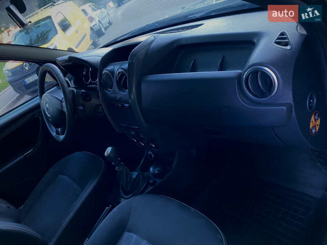 Зеленый Рено Дастер, объемом двигателя 1.46 л и пробегом 188 тыс. км за 11500 $, фото 14 на Automoto.ua