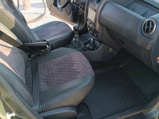 Зеленый Рено Дастер, объемом двигателя 1.5 л и пробегом 160 тыс. км за 12600 $, фото 8 на Automoto.ua