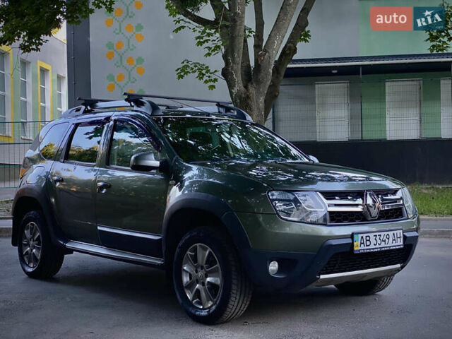Зеленый Рено Дастер, объемом двигателя 1.46 л и пробегом 188 тыс. км за 11500 $, фото 5 на Automoto.ua
