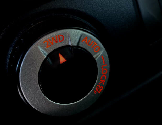 Зеленый Рено Дастер, объемом двигателя 1.46 л и пробегом 188 тыс. км за 11500 $, фото 18 на Automoto.ua