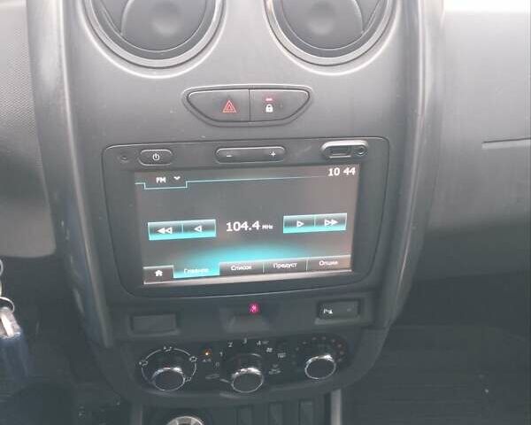 Зеленый Рено Дастер, объемом двигателя 1.46 л и пробегом 212 тыс. км за 9750 $, фото 12 на Automoto.ua