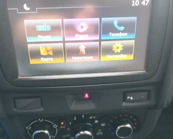 Зеленый Рено Дастер, объемом двигателя 1.46 л и пробегом 212 тыс. км за 9750 $, фото 13 на Automoto.ua