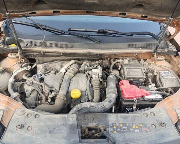 Оранжевый Рено Дастер, объемом двигателя 1.46 л и пробегом 92 тыс. км за 17200 $, фото 20 на Automoto.ua