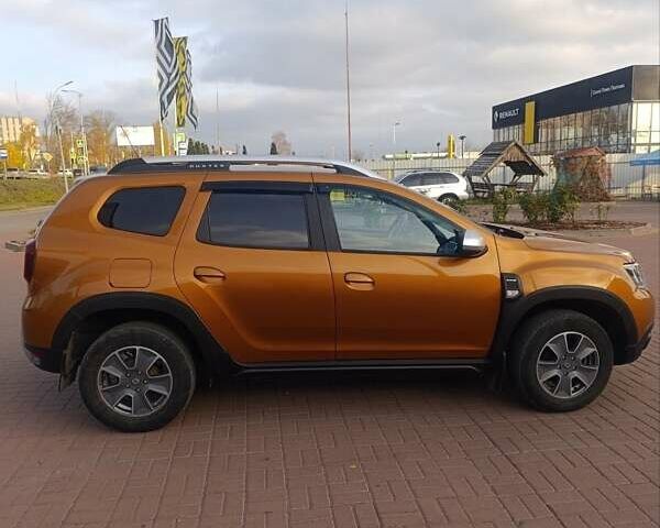 Оранжевый Рено Дастер, объемом двигателя 1.46 л и пробегом 92 тыс. км за 17200 $, фото 2 на Automoto.ua