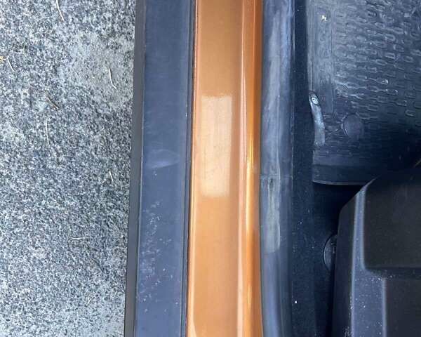 Помаранчевий Рено Дастер, об'ємом двигуна 1.5 л та пробігом 120 тис. км за 16500 $, фото 8 на Automoto.ua