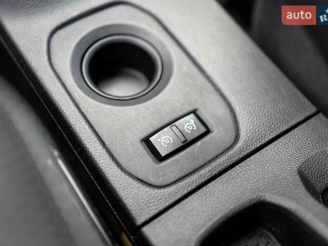 Помаранчевий Рено Дастер, об'ємом двигуна 1.46 л та пробігом 170 тис. км за 14900 $, фото 21 на Automoto.ua