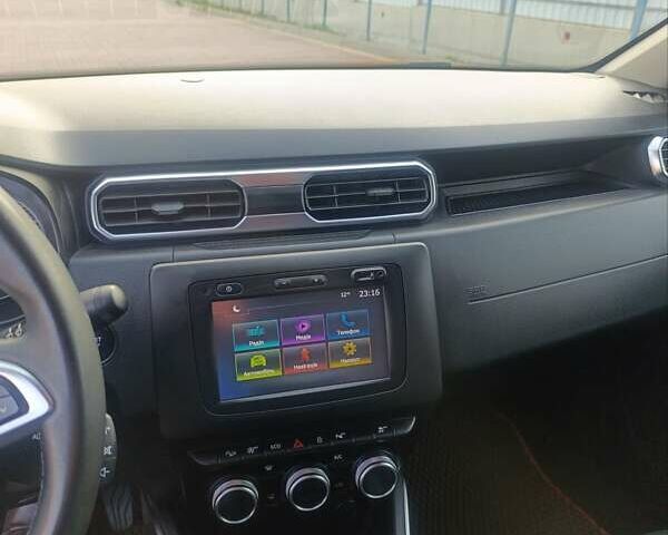 Оранжевый Рено Дастер, объемом двигателя 1.46 л и пробегом 92 тыс. км за 17200 $, фото 16 на Automoto.ua