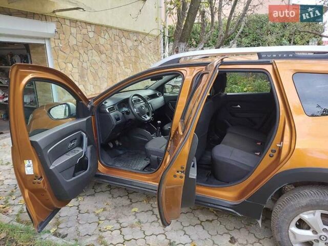 Помаранчевий Рено Дастер, об'ємом двигуна 1.5 л та пробігом 113 тис. км за 17000 $, фото 1 на Automoto.ua