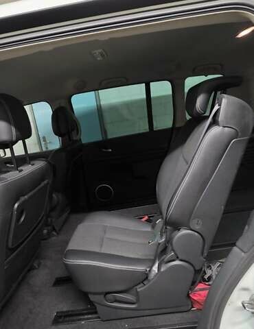 Белый Рено Эспейс, объемом двигателя 2 л и пробегом 260 тыс. км за 8550 $, фото 9 на Automoto.ua