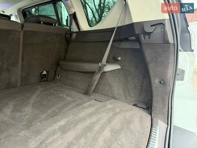 Белый Рено Эспейс, объемом двигателя 1.6 л и пробегом 237 тыс. км за 15600 $, фото 30 на Automoto.ua