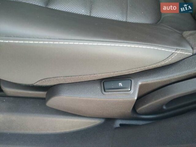 Білий Рено Еспейс, об'ємом двигуна 0 л та пробігом 210 тис. км за 14999 $, фото 20 на Automoto.ua