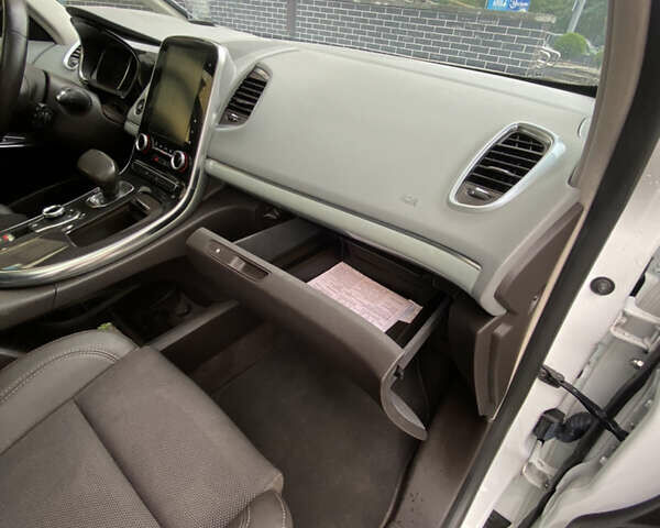 Білий Рено Еспейс, об'ємом двигуна 1.6 л та пробігом 88 тис. км за 17999 $, фото 18 на Automoto.ua