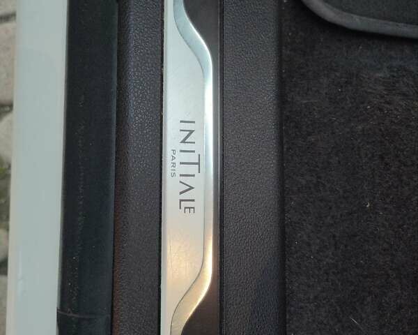 Білий Рено Еспейс, об'ємом двигуна 0 л та пробігом 210 тис. км за 14999 $, фото 49 на Automoto.ua