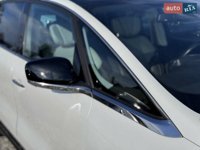 Рено Эспейс 2016 в Ивано-Франковске на Automoto.ua Белый Рено Эспейс, объемом двигателя 1.6 л и пробегом 250 тыс. км за 15950 $, фото 21 на Automoto.ua