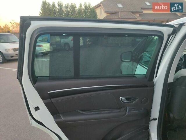 Білий Рено Еспейс, об'ємом двигуна 0 л та пробігом 210 тис. км за 14999 $, фото 50 на Automoto.ua