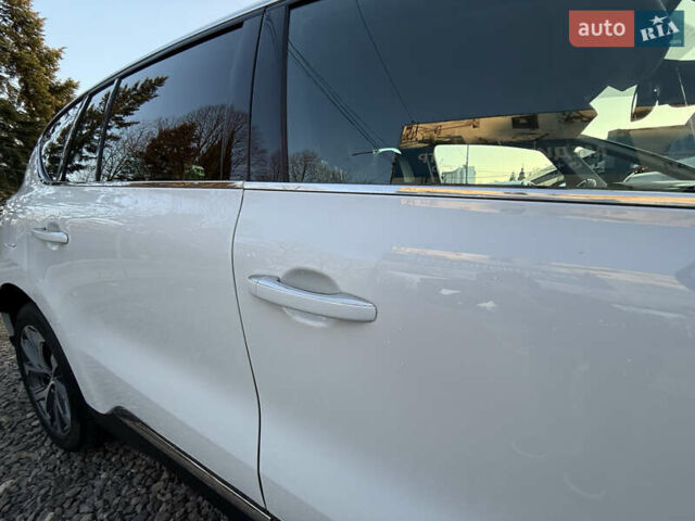 Белый Рено Эспейс, объемом двигателя 1.6 л и пробегом 154 тыс. км за 16999 $, фото 82 на Automoto.ua