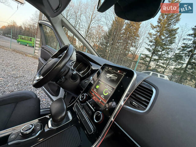 Белый Рено Эспейс, объемом двигателя 1.6 л и пробегом 154 тыс. км за 16999 $, фото 18 на Automoto.ua