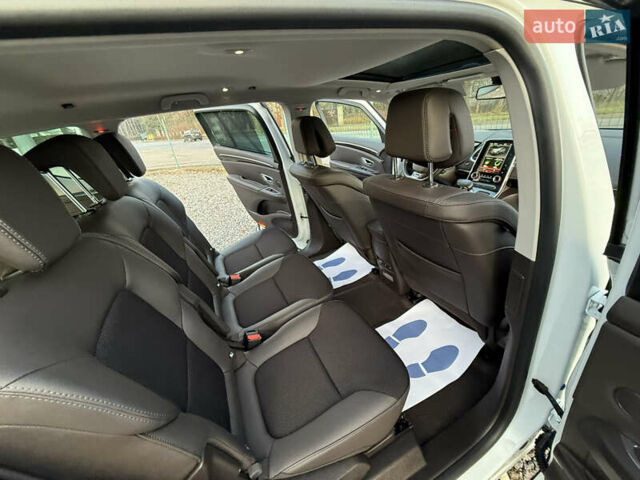 Белый Рено Эспейс, объемом двигателя 1.6 л и пробегом 154 тыс. км за 16999 $, фото 33 на Automoto.ua