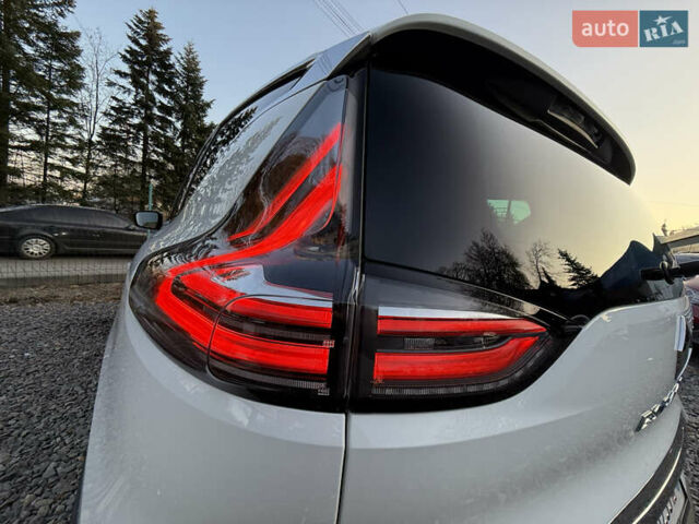 Белый Рено Эспейс, объемом двигателя 1.6 л и пробегом 154 тыс. км за 16999 $, фото 70 на Automoto.ua