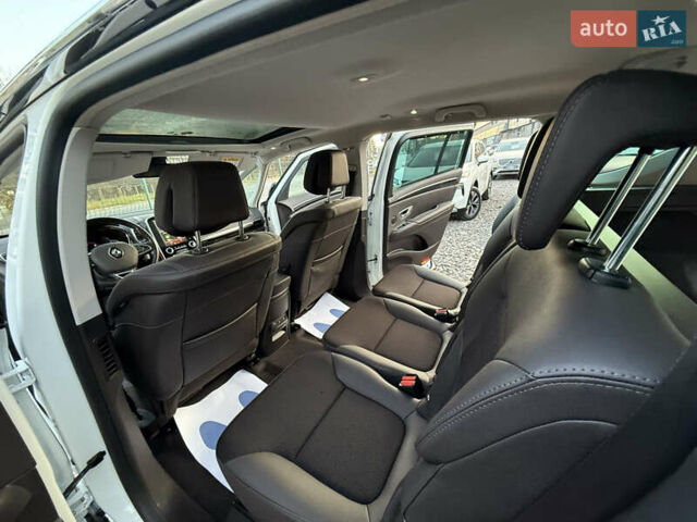 Белый Рено Эспейс, объемом двигателя 1.6 л и пробегом 154 тыс. км за 16999 $, фото 30 на Automoto.ua