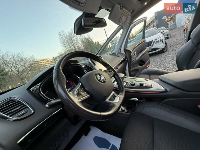 Белый Рено Эспейс, объемом двигателя 1.6 л и пробегом 154 тыс. км за 16999 $, фото 38 на Automoto.ua