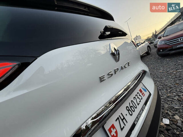 Белый Рено Эспейс, объемом двигателя 1.6 л и пробегом 154 тыс. км за 16999 $, фото 71 на Automoto.ua