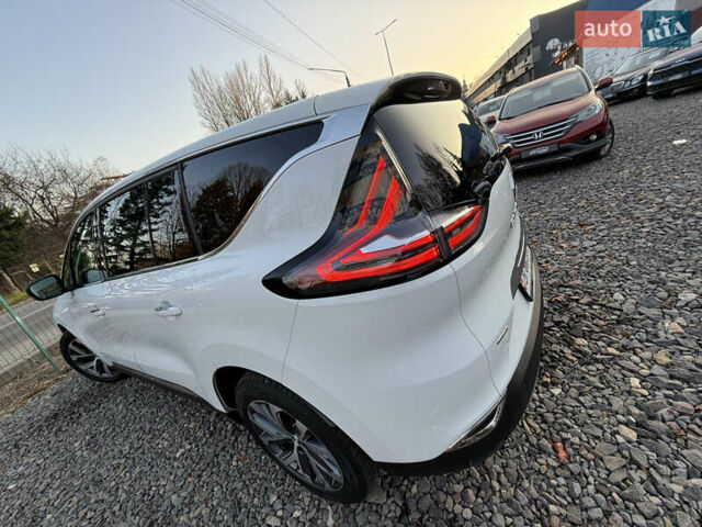 Белый Рено Эспейс, объемом двигателя 1.6 л и пробегом 154 тыс. км за 16999 $, фото 75 на Automoto.ua